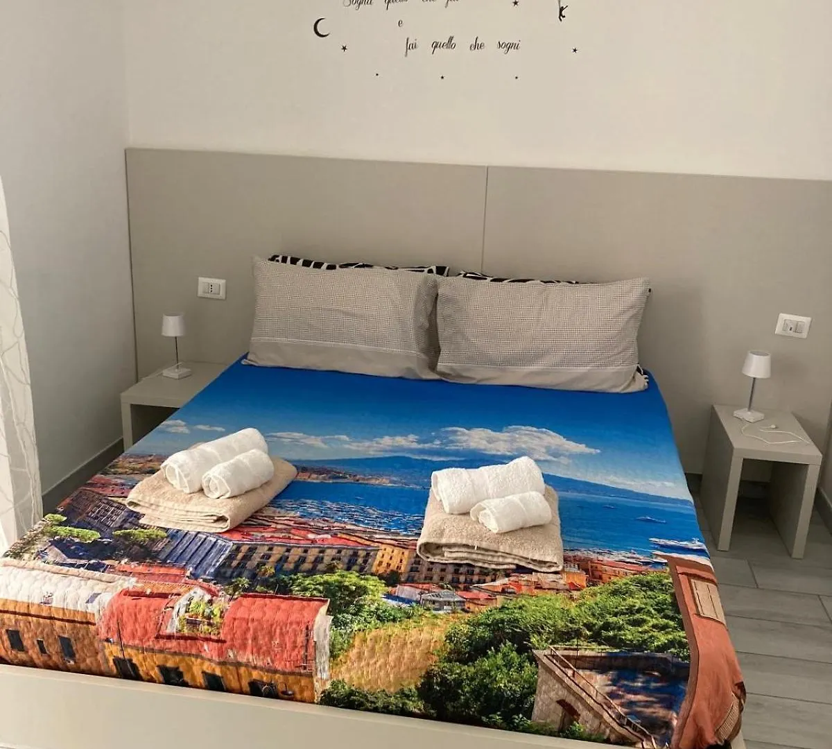 Cavallerizza Home Naples 0*,  Italy