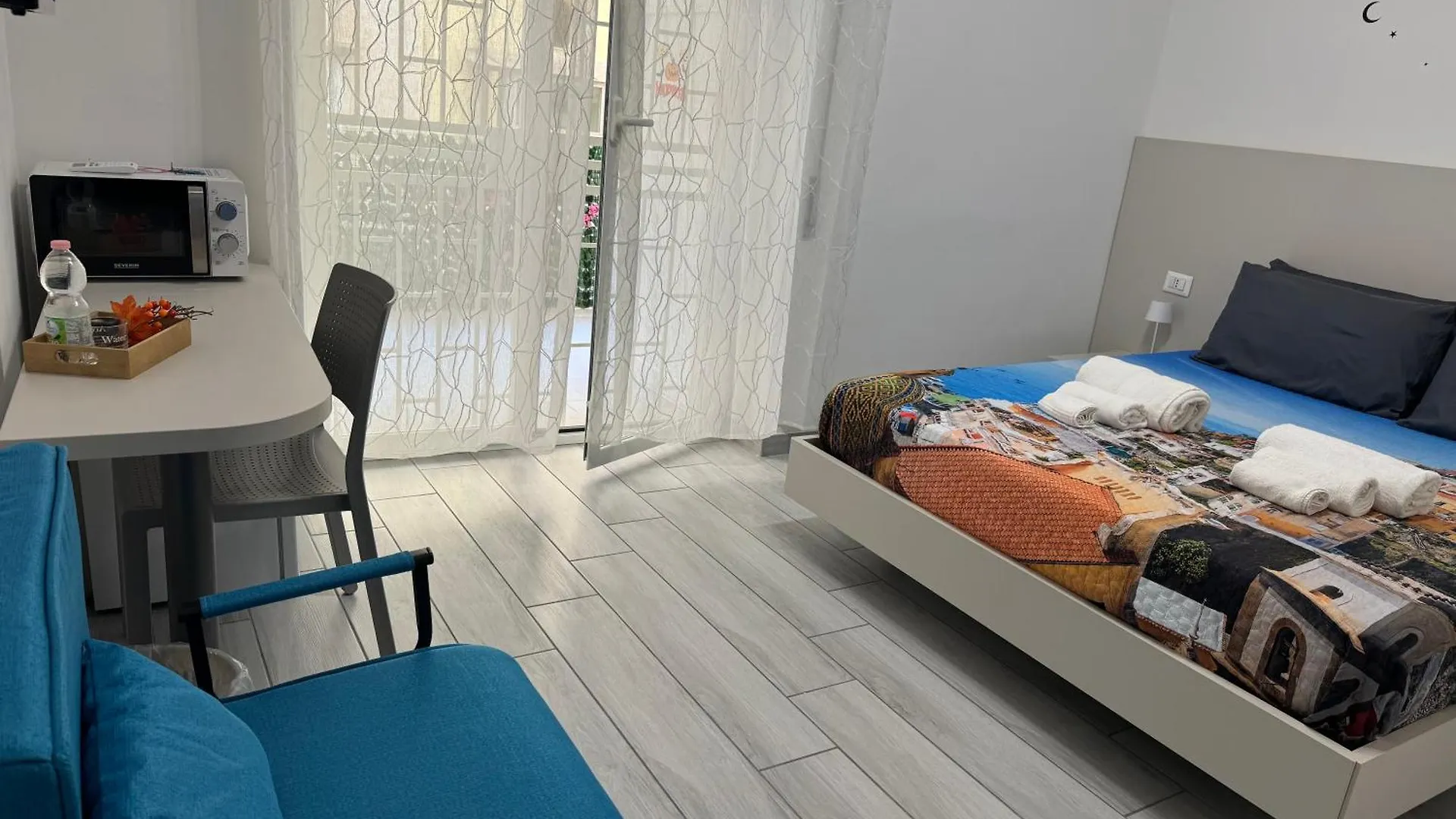Guest house Cavallerizza Home Naples